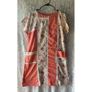 Vintage Handmade Pink & White Casual Floral Cottagecore Day Dress‎ Pockets Lace